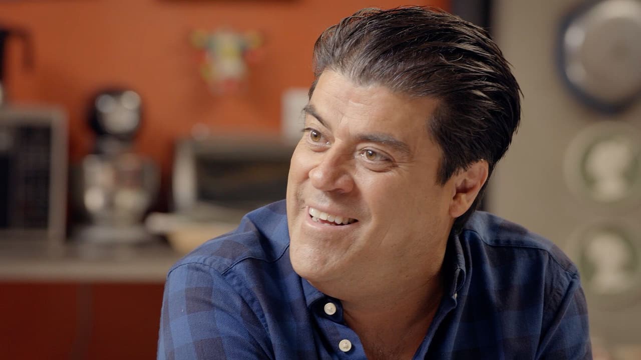 ‘40 y 20’: Paco se jacta de ser un excelente bailarín