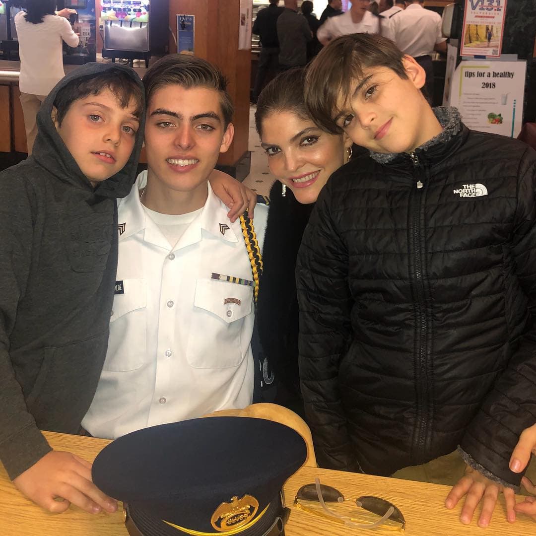 Ana Bárbara sufre accidente con uno de sus hijos: “Es una bendición que no se llevó sus piernas”