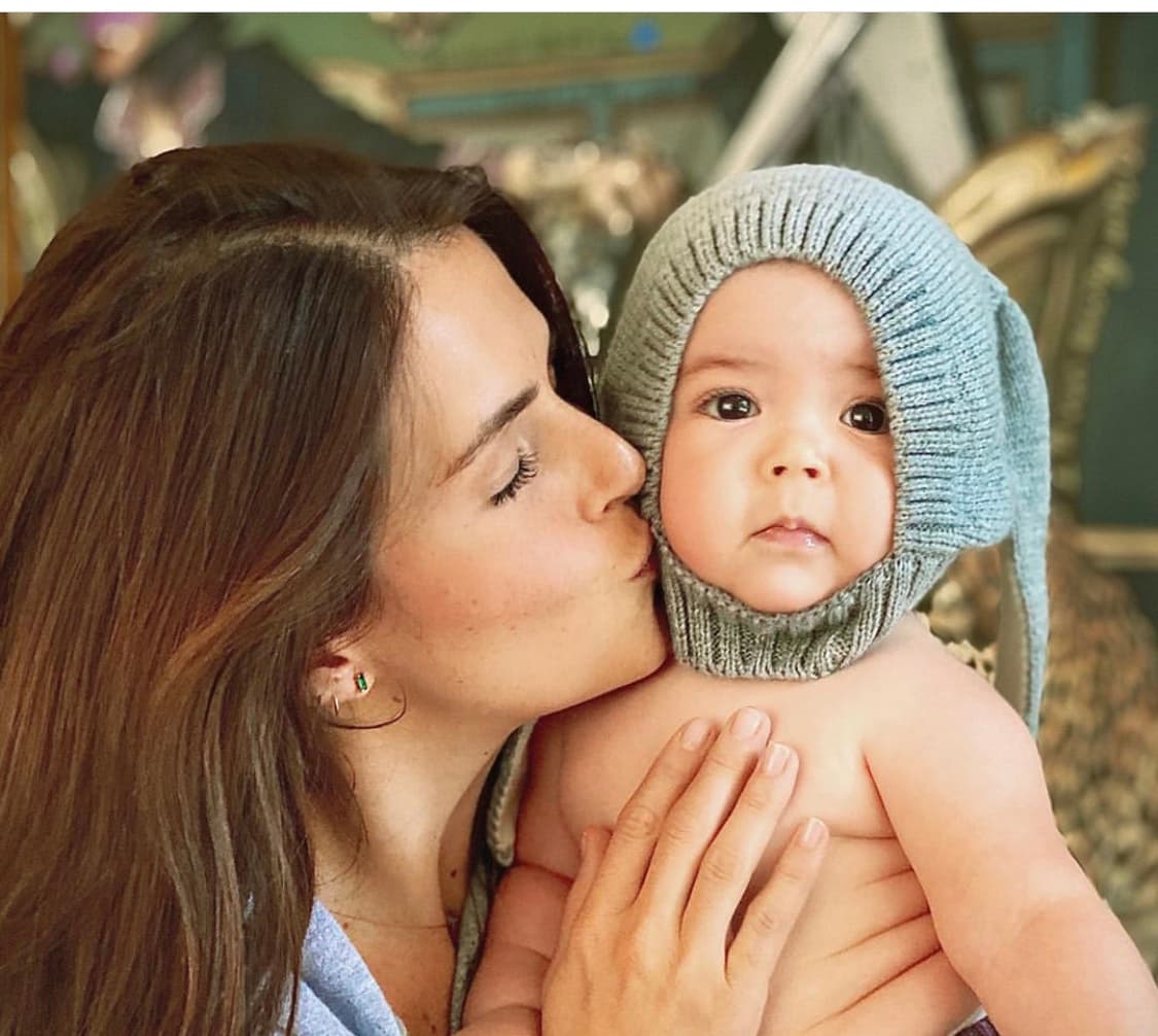 Claudia Álvarez comparte una foto de cuando era bebé y es idéntica a su hija Kira