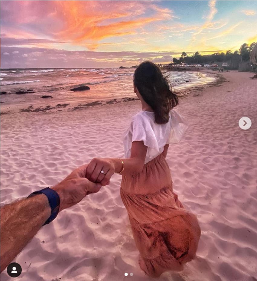 Carlos Ponce y Karina Banda están comprometidos