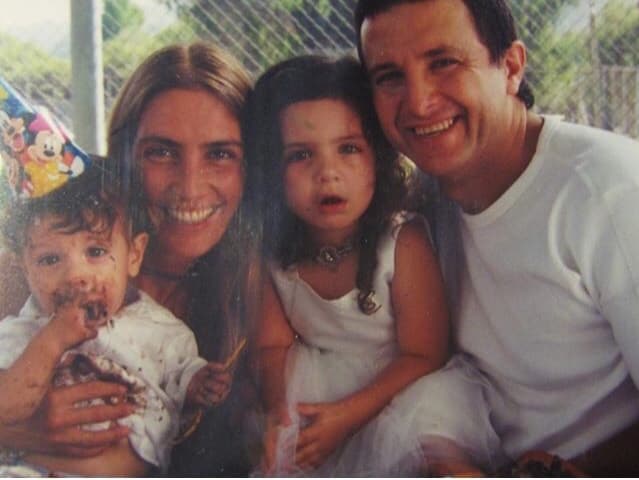 Sin embargo, además de Ricco, al actor le sobreviven sus dos hijos: Fiona y Luca, fruto de su matrimonio de casi 10 años.