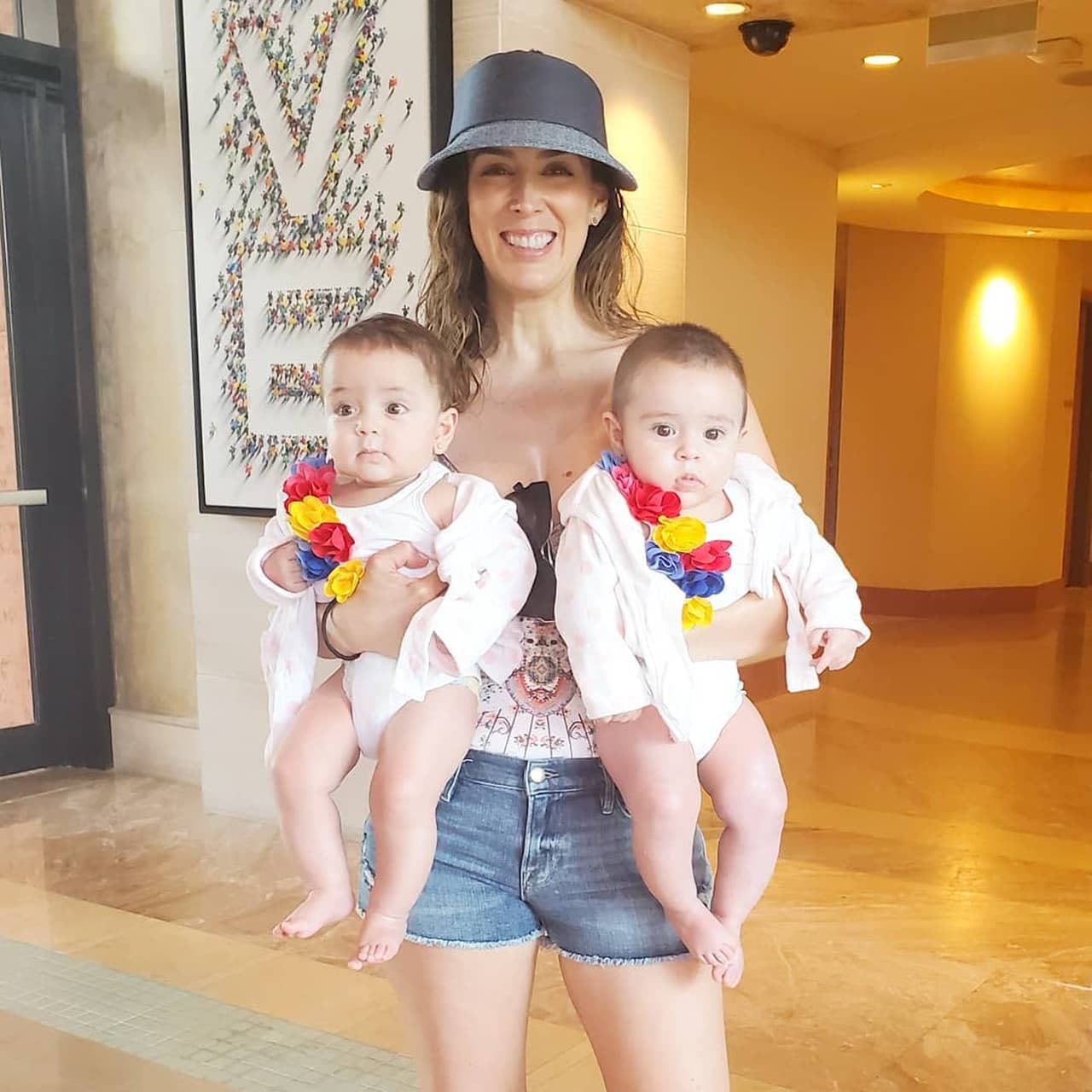 Jacqueline Bracamontes muestra lo mucho que han crecido sus mellizas en Instagram