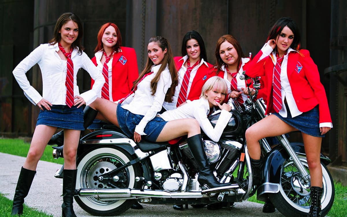 Ex Rebelde se compromete y presume su anillo en redes: "Dije que sí"
