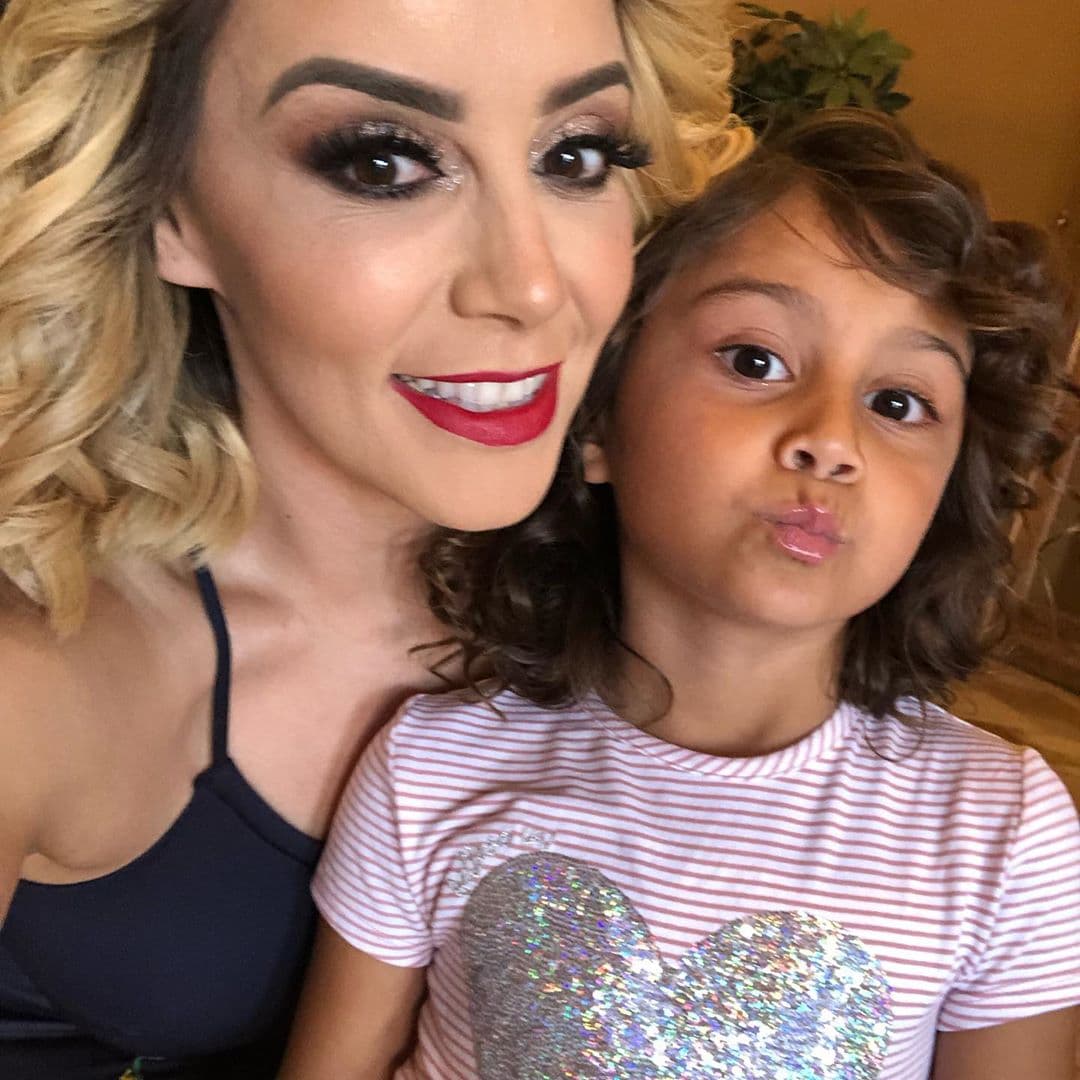 El pasado 24 de julio, Samantha Chay, la hija de Rosie Rivera, cumplió 6 años.