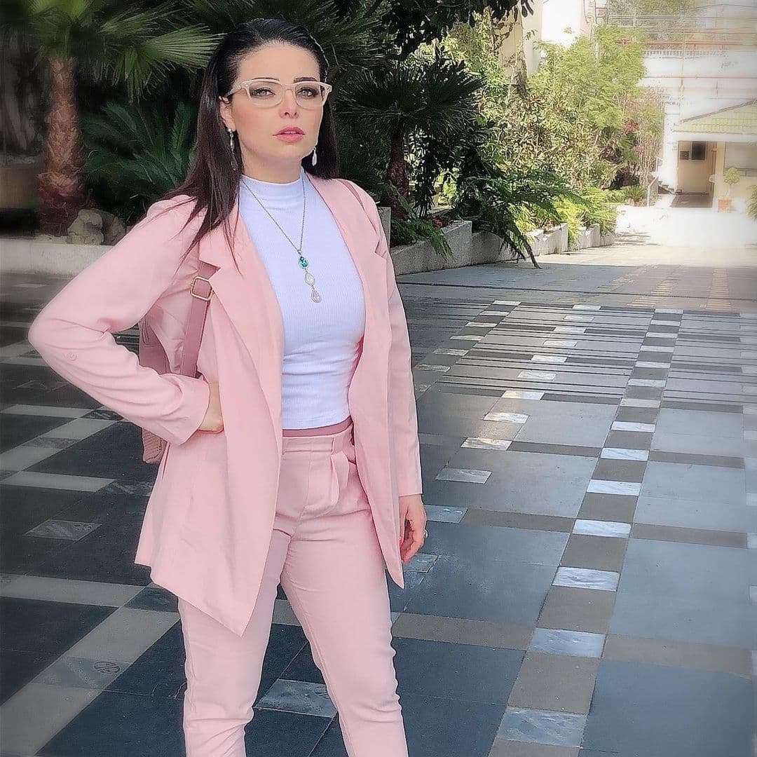 Esta fue la vez que Violeta Isfel habló de las atractivas fotos que le toma su esposo